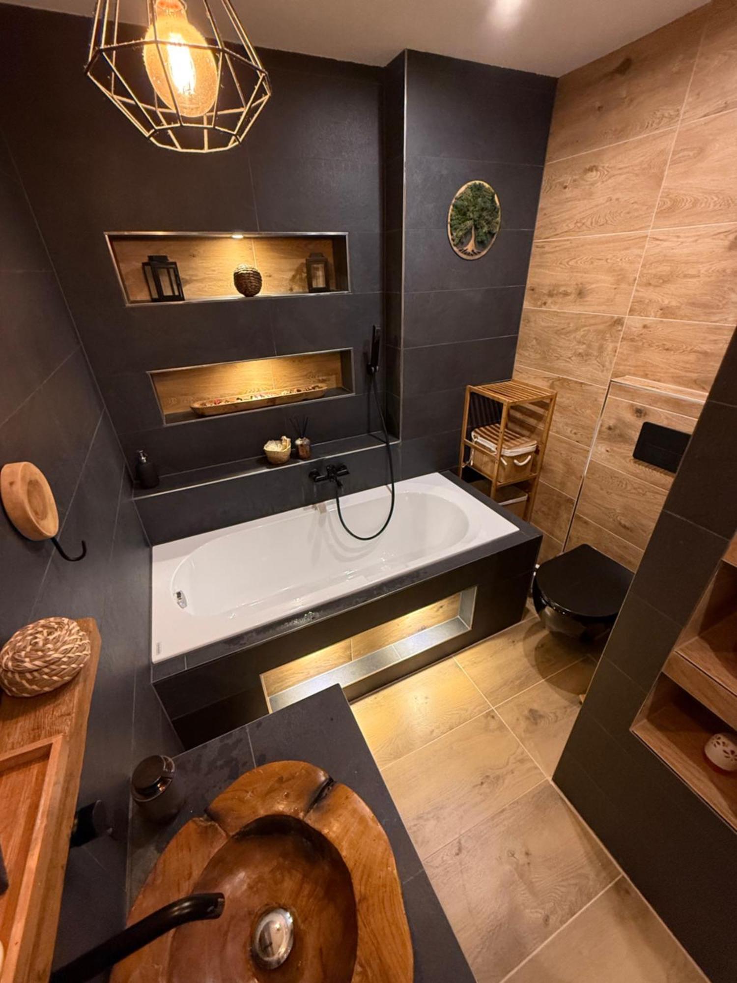 Apartmany Apollo Михаловце Екстериор снимка