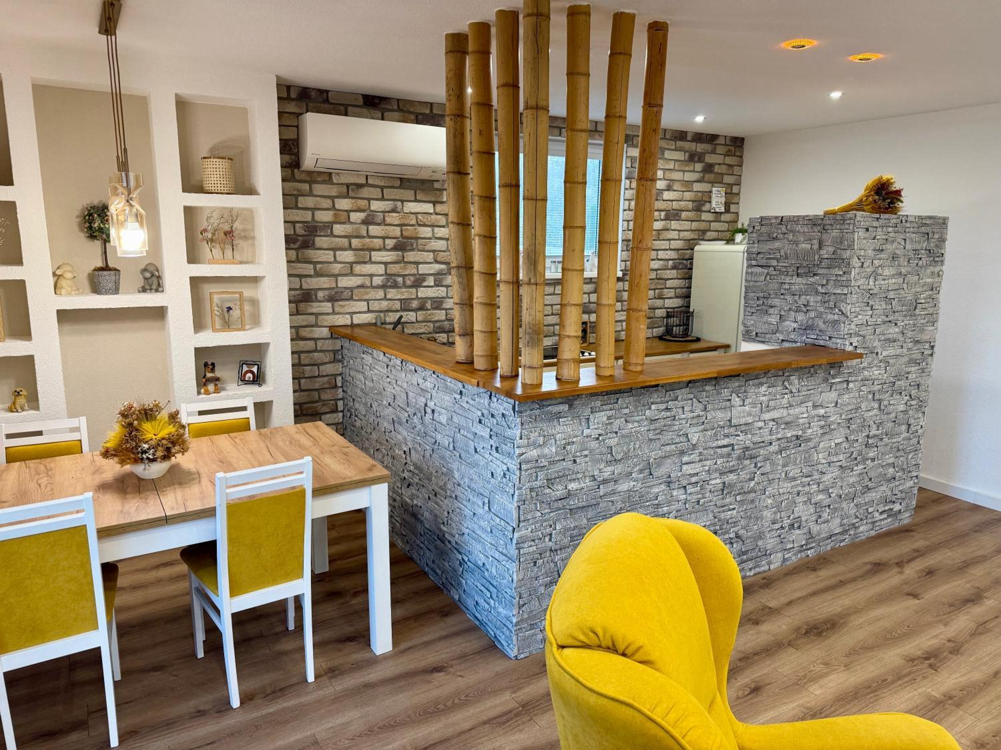 Apartmany Apollo Михаловце Екстериор снимка