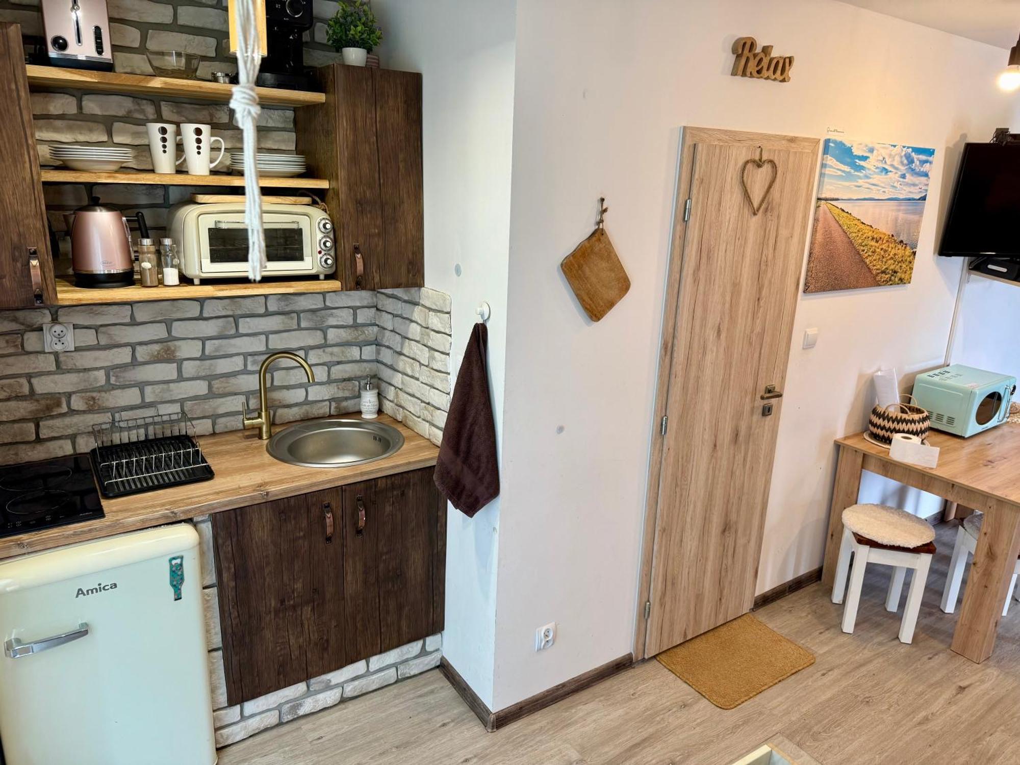 Apartmany Apollo Михаловце Екстериор снимка